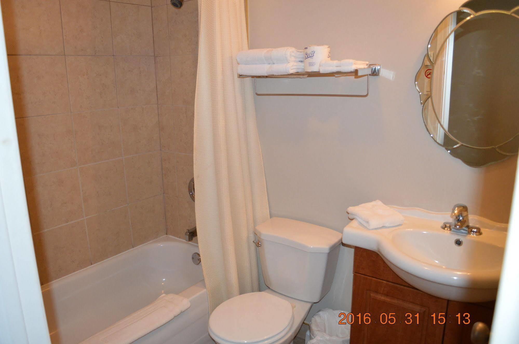 Motel-Auberge Helene Victoriaville Dış mekan fotoğraf